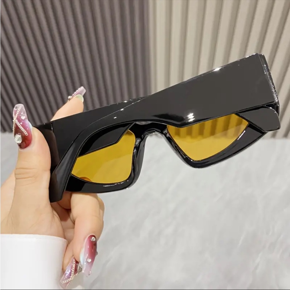 🆕 Trendy Oversized Cat Eye Sunglasses Y2K Creative Unique Design‼️ MOD SQUAD ‼️ - Picture 7 of 16
